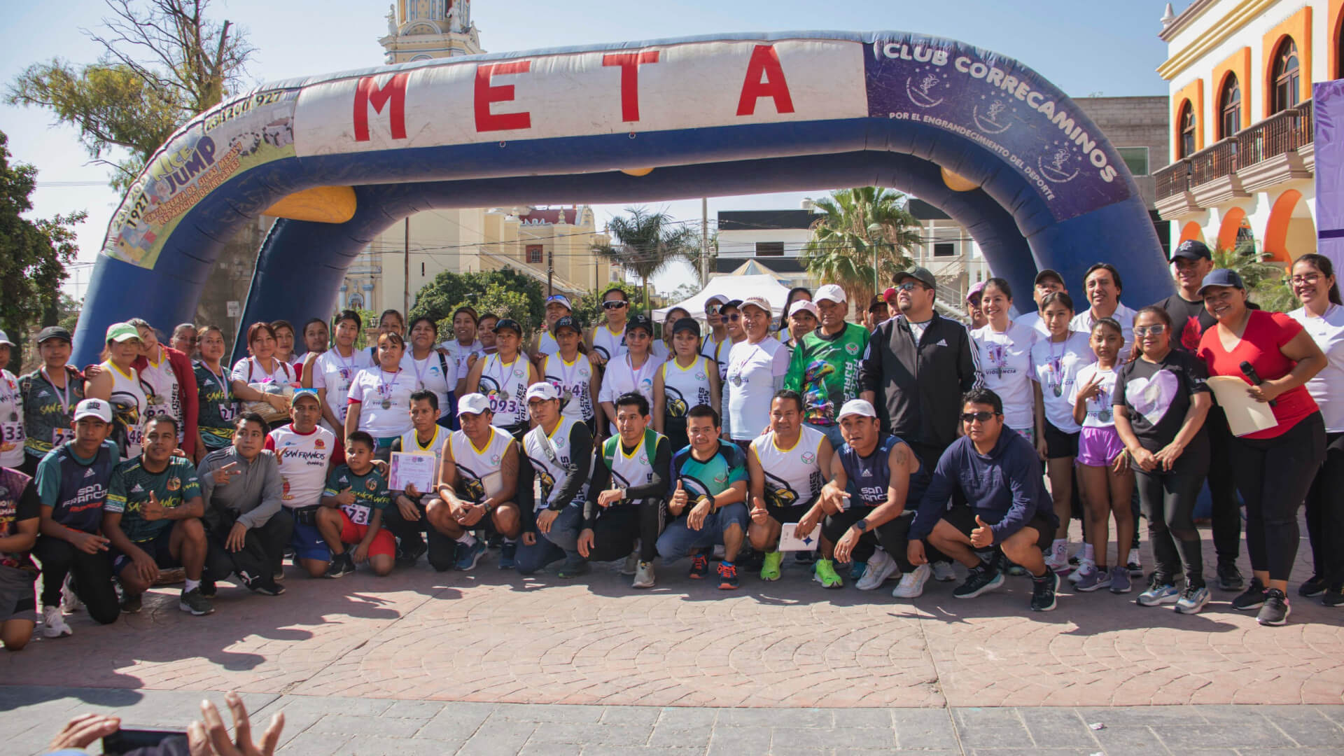 CON ÉXITO SE LLEVA ACABO LA CARRERA VIOLETA EN AJALPAN